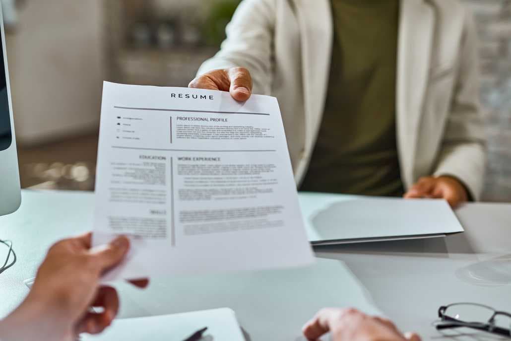 Declaration in Resume for Freshers - Tips and Samples