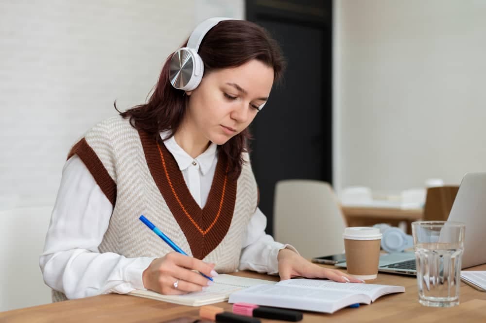Top 11 IELTS Listening Tips to Get 8+ Band Score